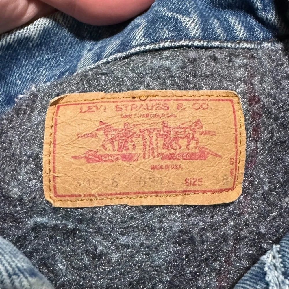 Vintage Levi’s 527 Type 3‎ Blanket Lined Denim Trucker Jacket Size 38